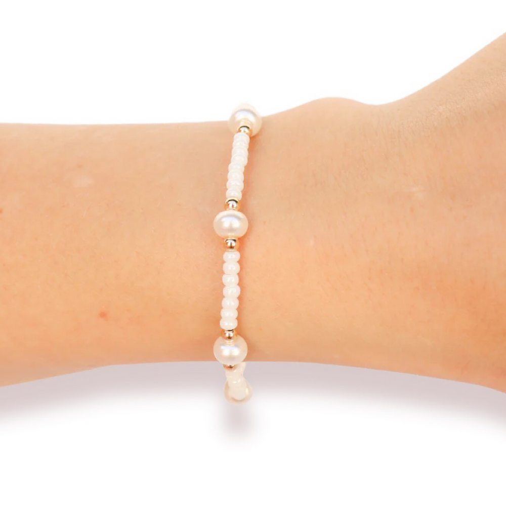 Luster White Pearl Bracelet