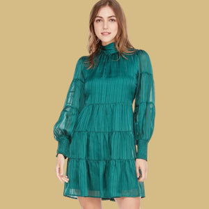 
            
                Load image into Gallery viewer, Green Tie Neck Tiered Dress
            
        