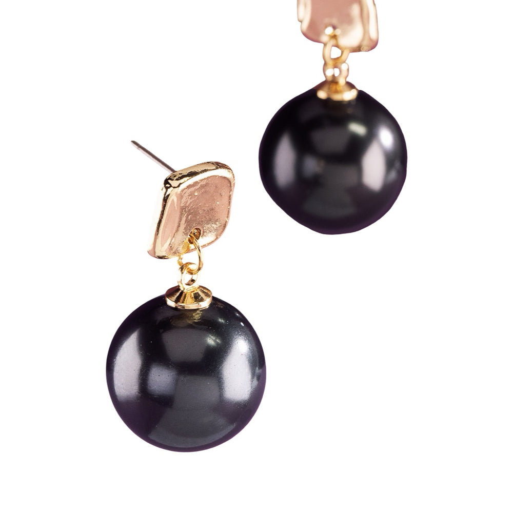The Anya Pearl Drop Earrings