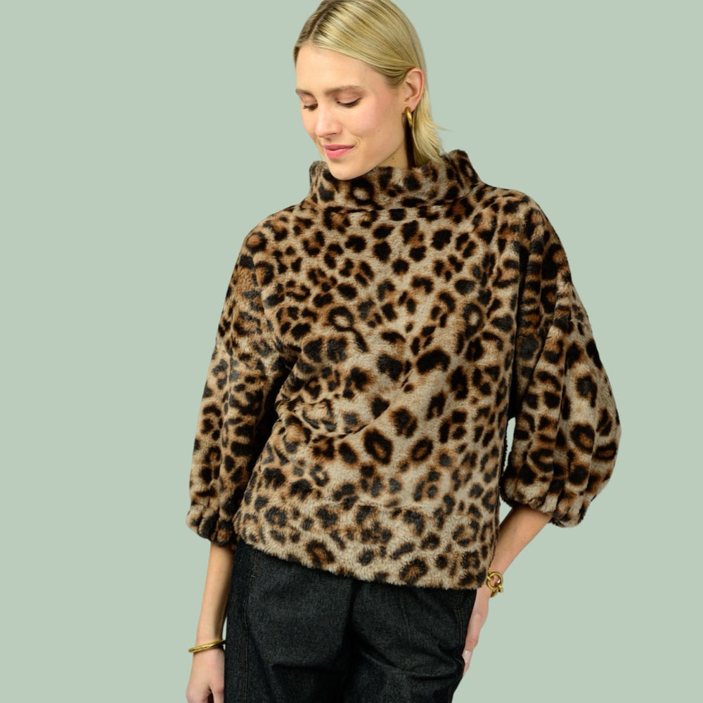 The Regal Roar Popover