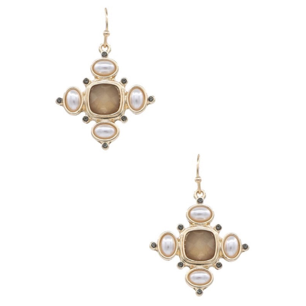 The Leticia Square Cream Pearl Earrings