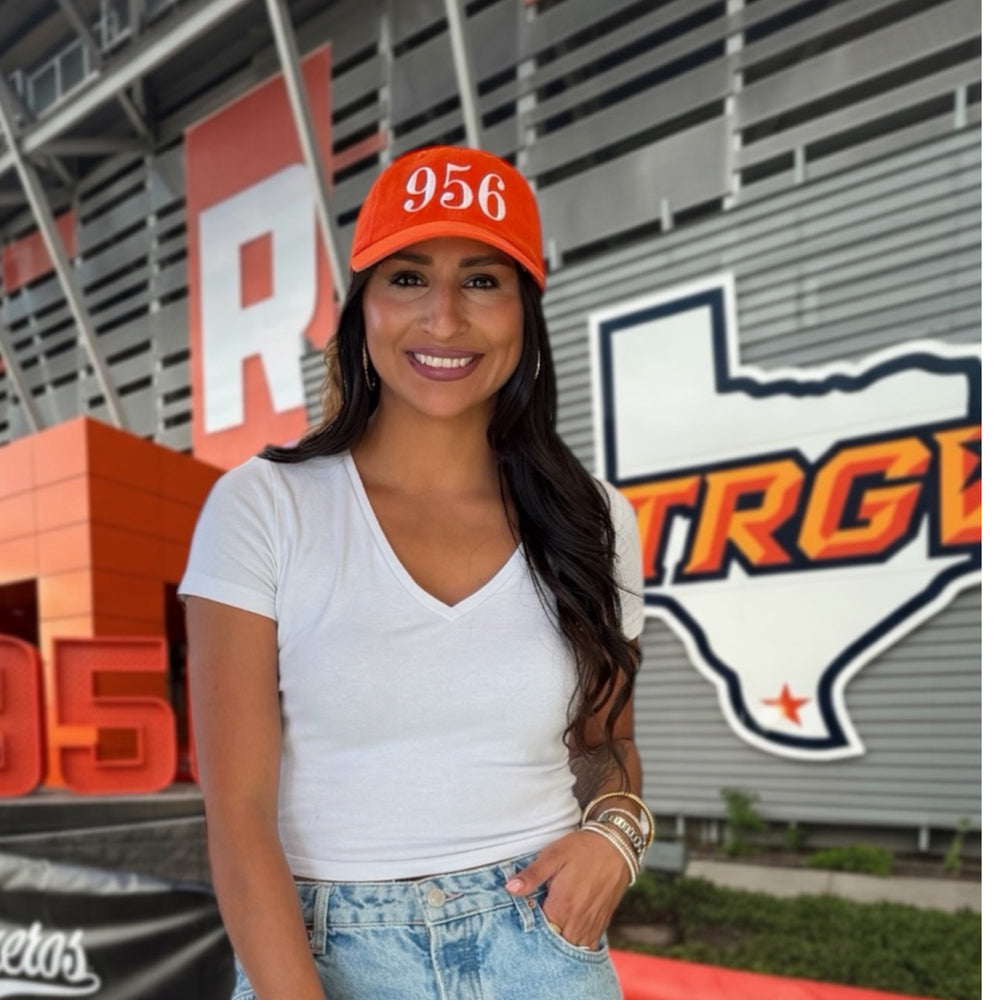 956 V's Up ✌🏼Cap