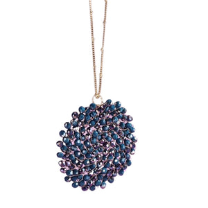 
            
                Load image into Gallery viewer, Beaded Circle Pendant Long Necklace
            
        